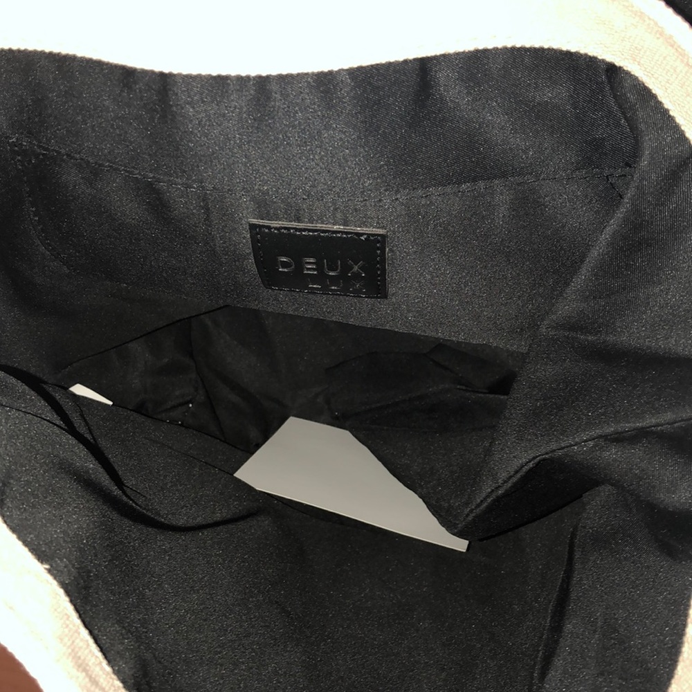 Back pack - Picture 3 of 3